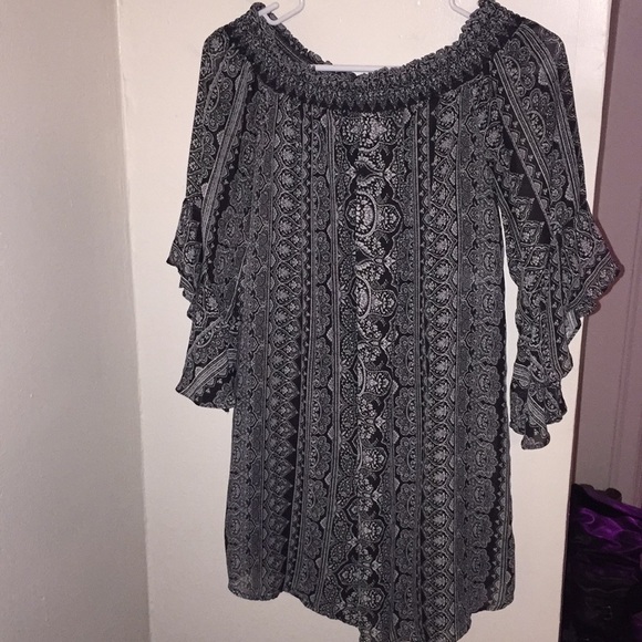 Dress - Picture 1 of 1